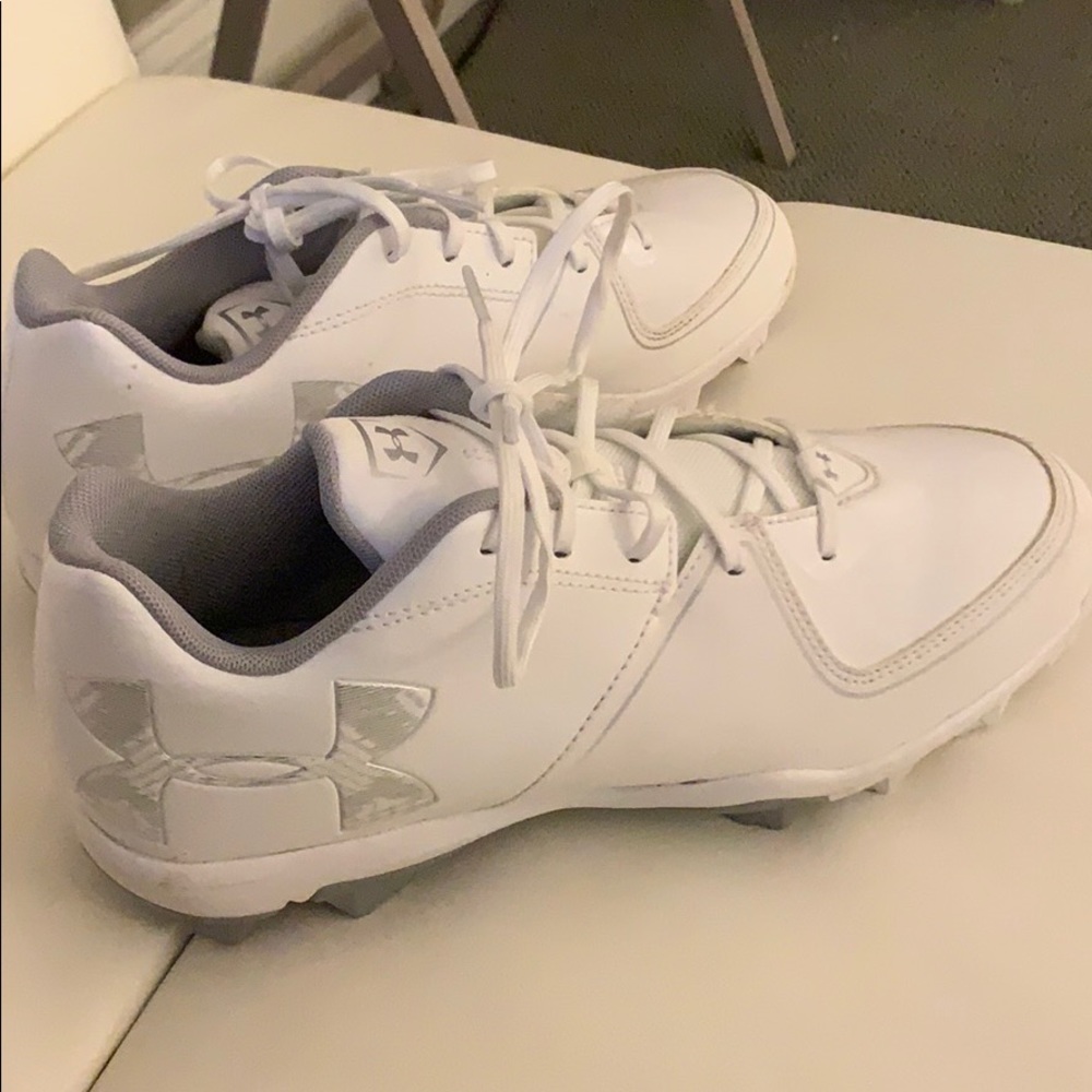Woman’s softball shoes